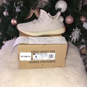 Yeezy boost 350 kids size 5 brand newSOLD